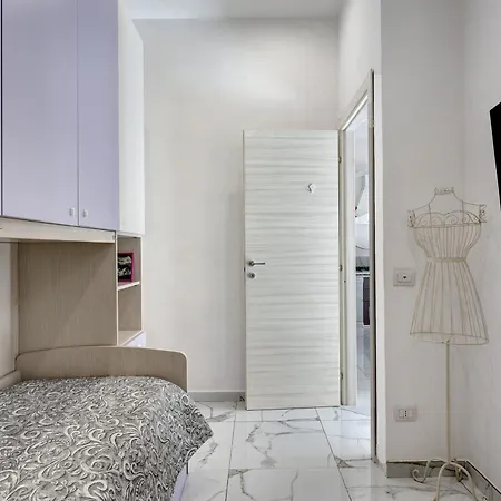 Whiteandblacknapoli * Неаполь
